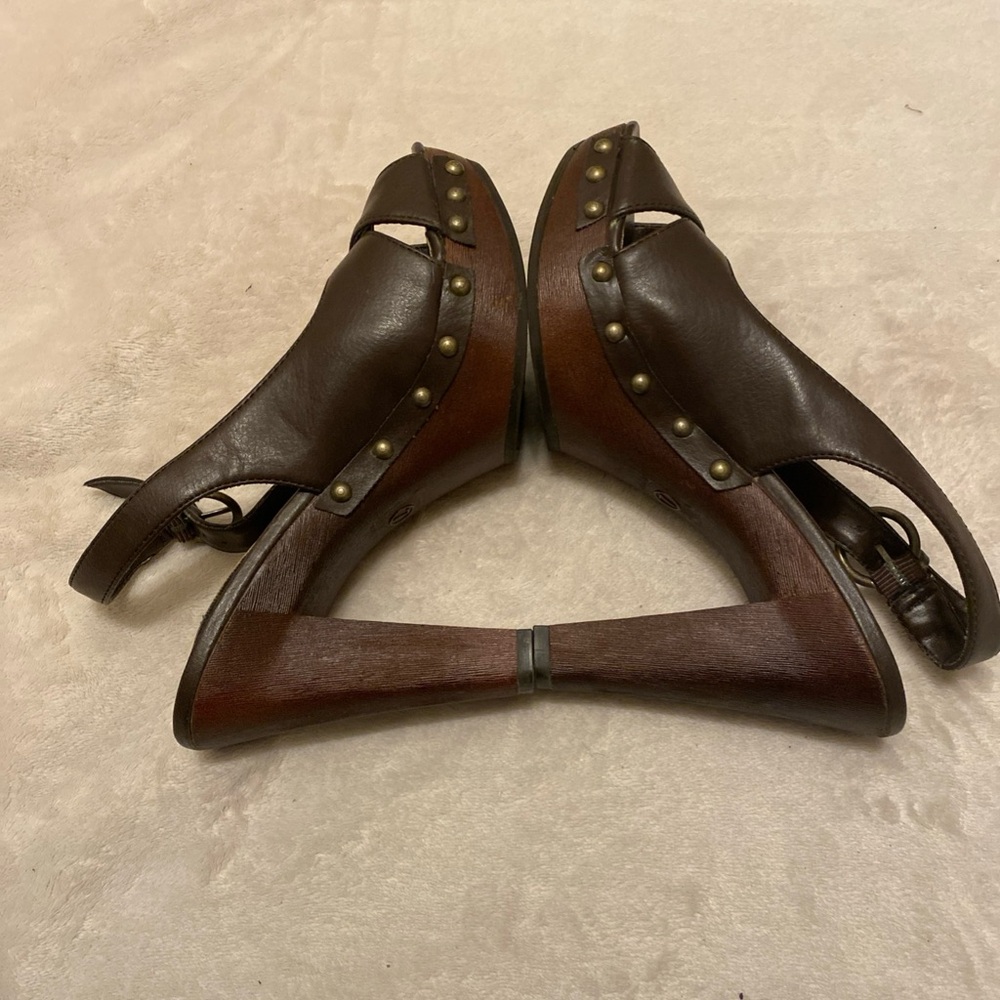 Xhilaration Chocolate Brown Heeled Sandals - Picture 7 of 15